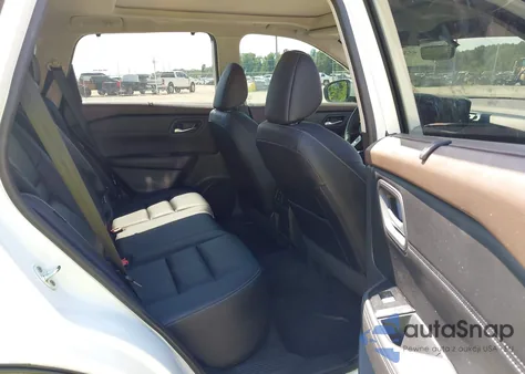 2023 Nissan Rogue Sl Fwd z USA, uszkodzony, nr VIN 5N1BT3CA5PC736362